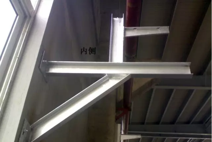 圖文解析電纜橋架安裝實例(圖28) 電纜橋架施工